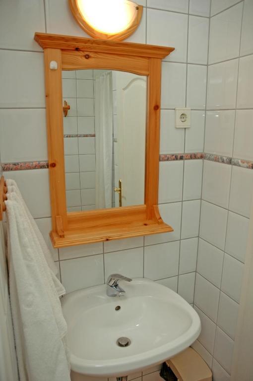 Feszek Apartmanhaz Vonyarcvashegy Værelse billede